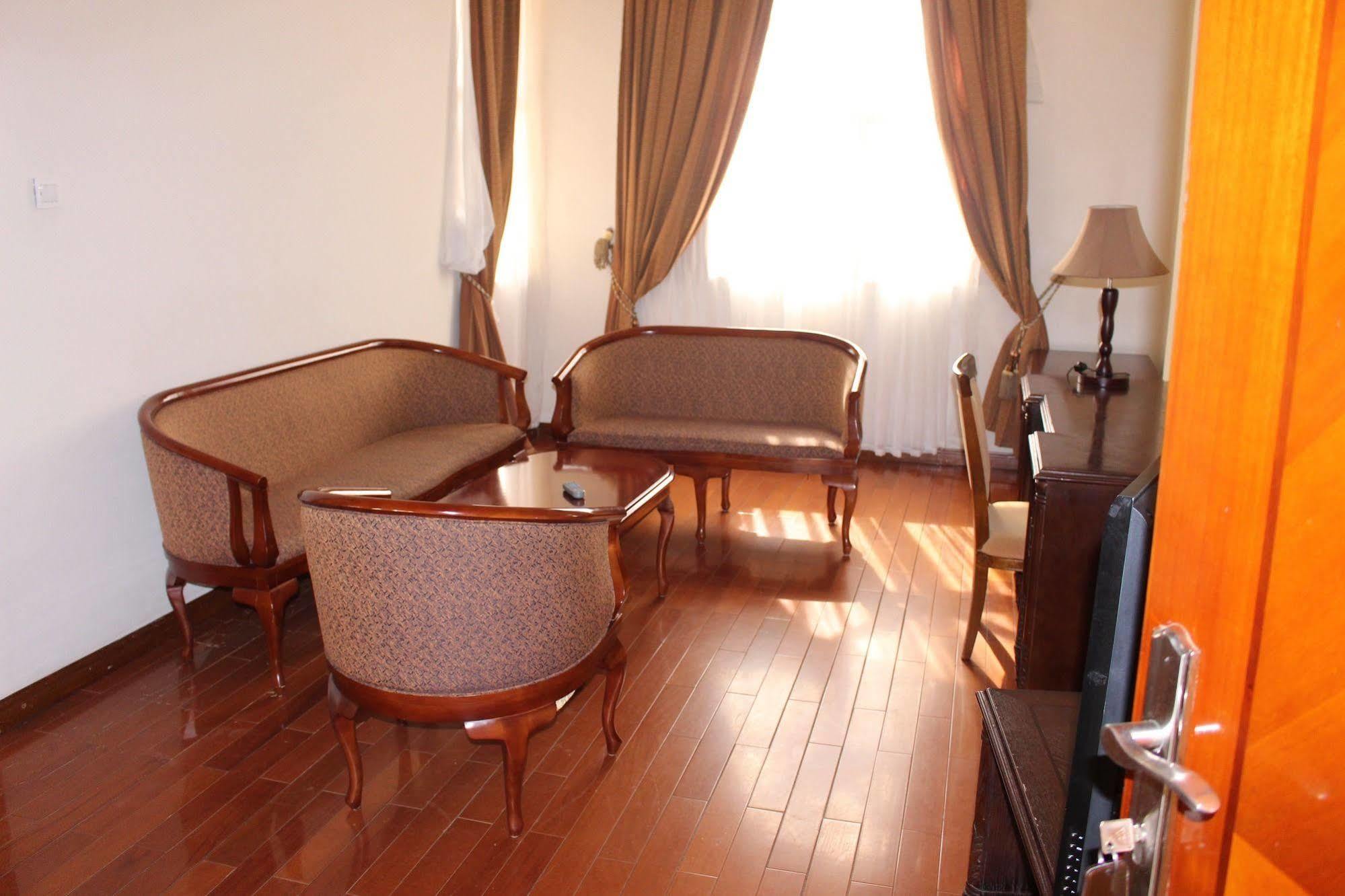 גונדר Taye Belay Hotel מראה חיצוני תמונה