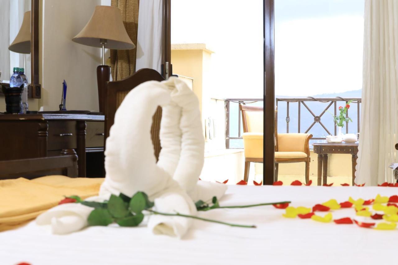 גונדר Taye Belay Hotel מראה חיצוני תמונה